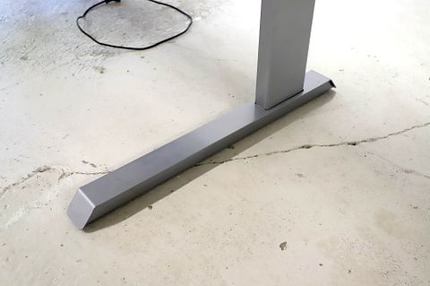 Image 4/8