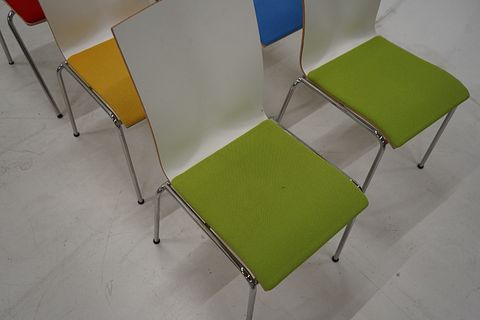 Image 5/9
