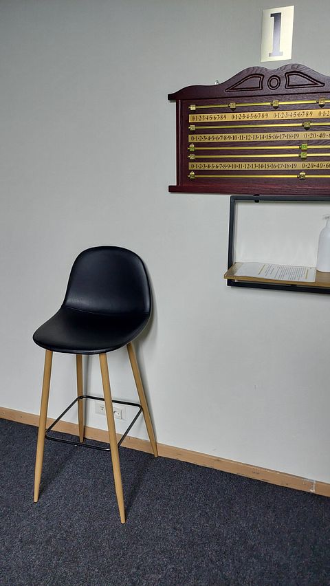 Image 6/13