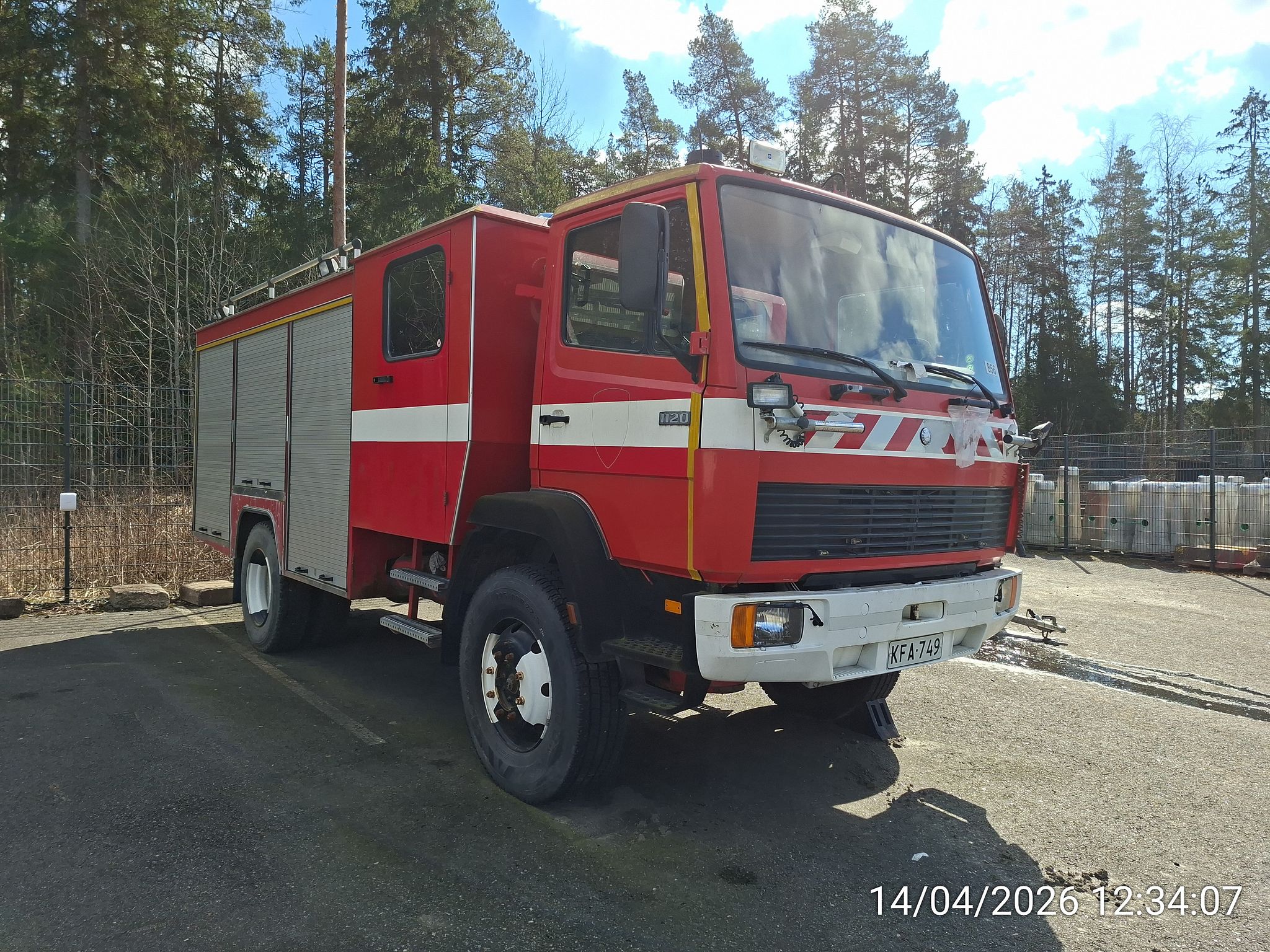 Image 1/14