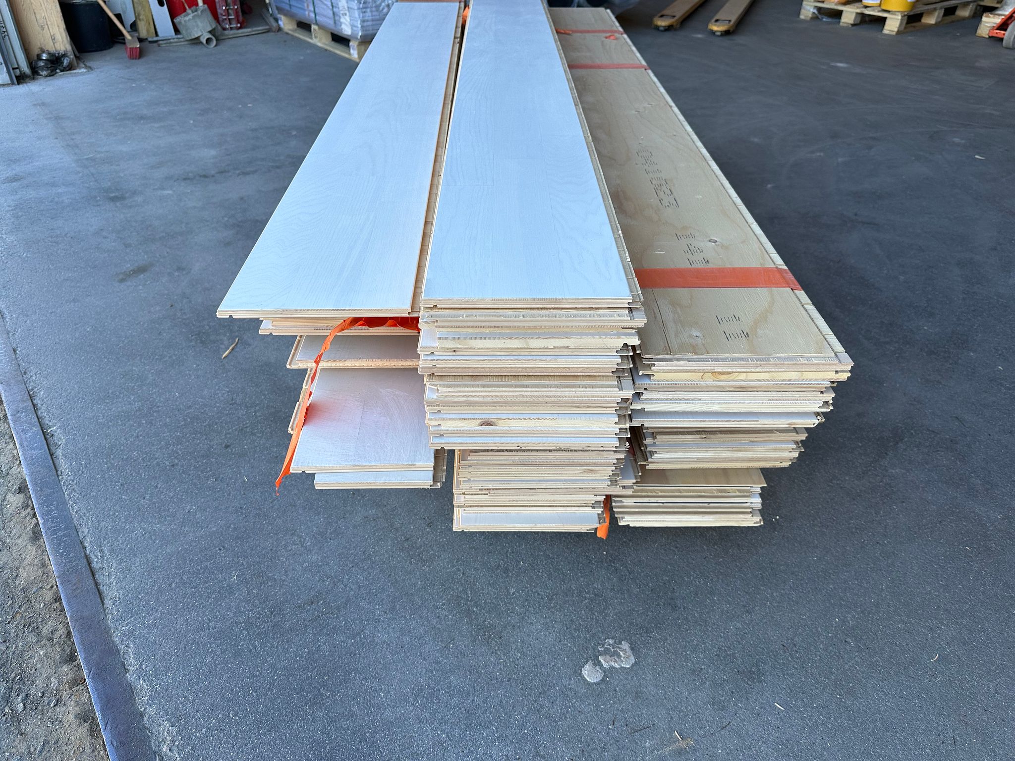 Image 7/9