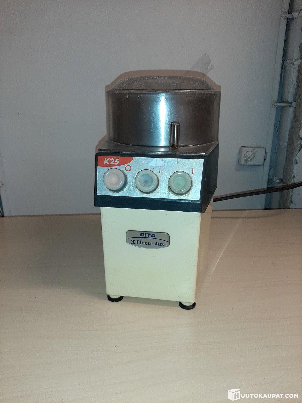 Cutteri Pikku cutteri Dito Electrolux k25, Rovaniemi | Huutokaupat.com
