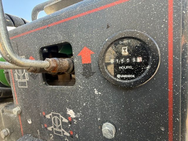 Image 9/9