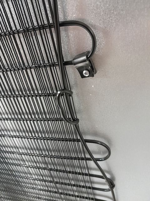 Image 2/4