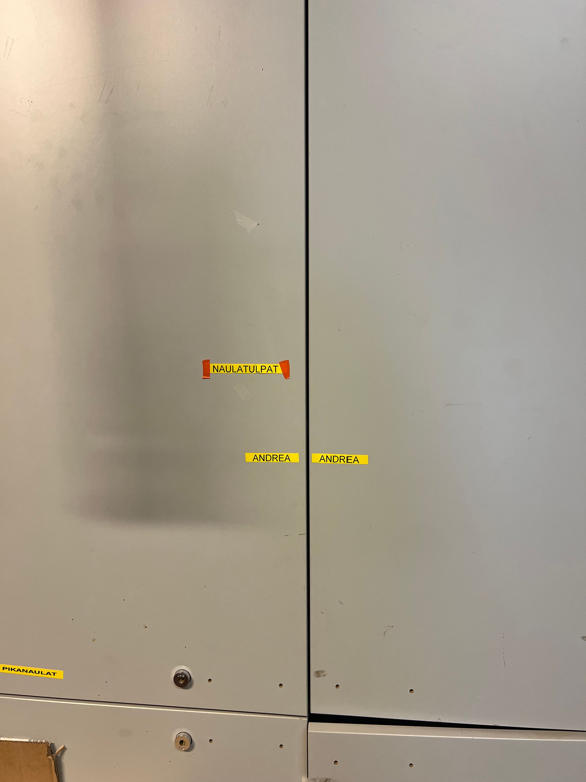 Image 2/6