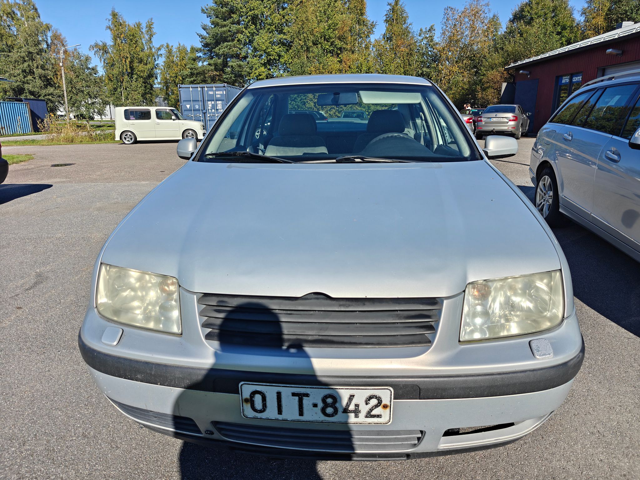 Image 4/10