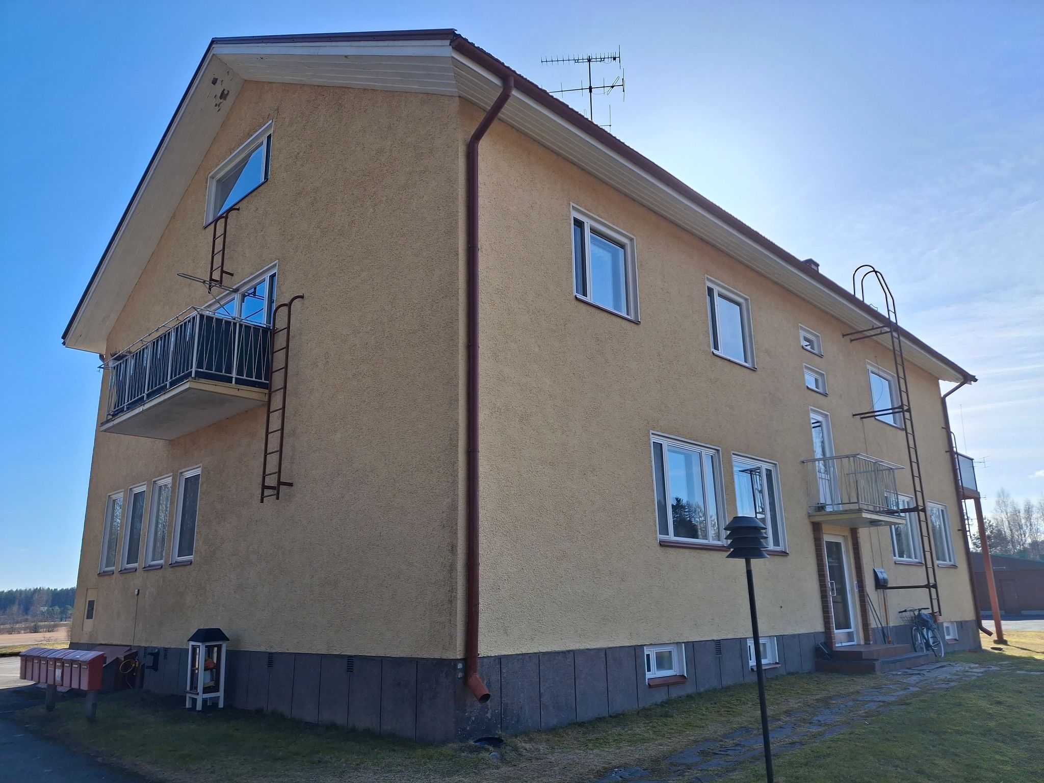 Image 5/28