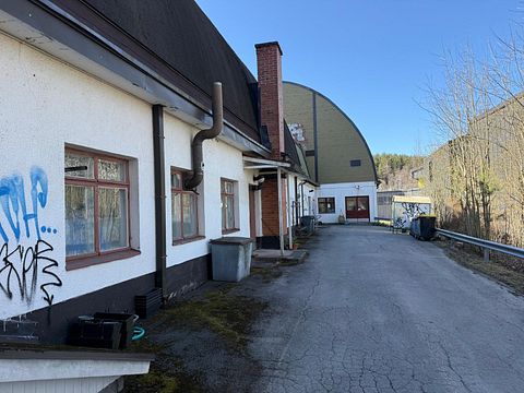 Image 3/14