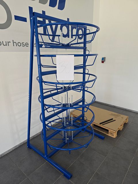 Image 1/2
