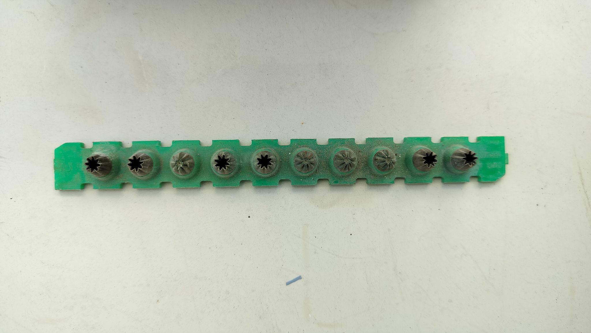 Image 6/10