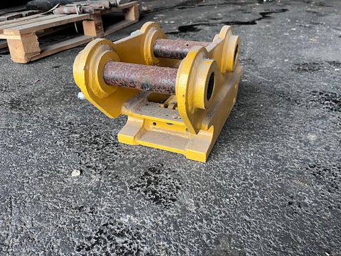 Image 2/8