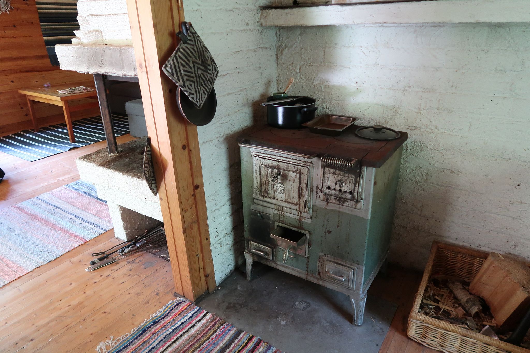 Image 5/25