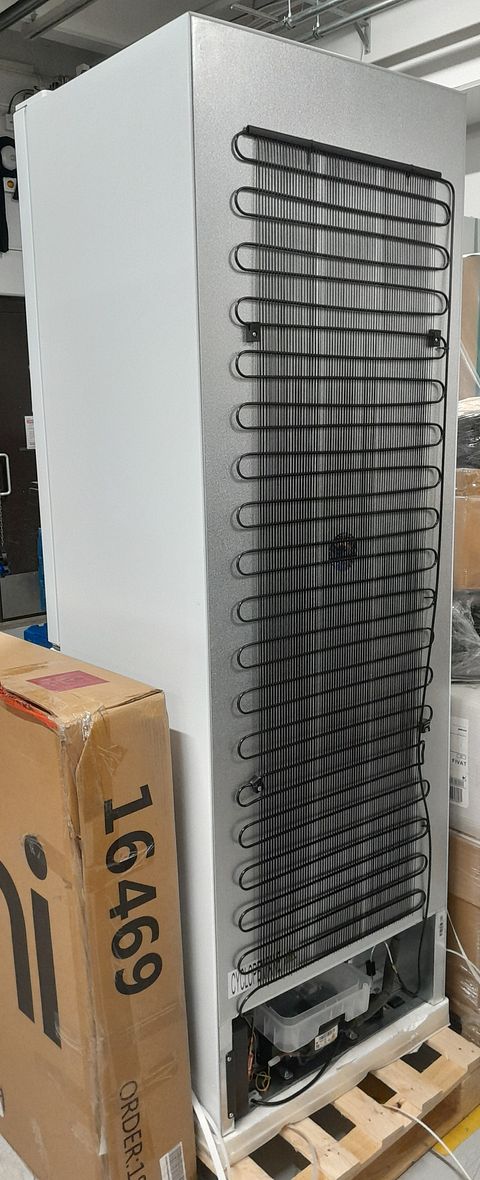 Image 3/4