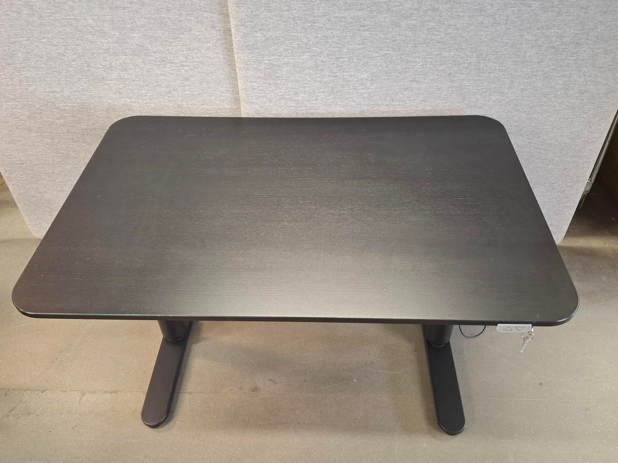Image 2/7