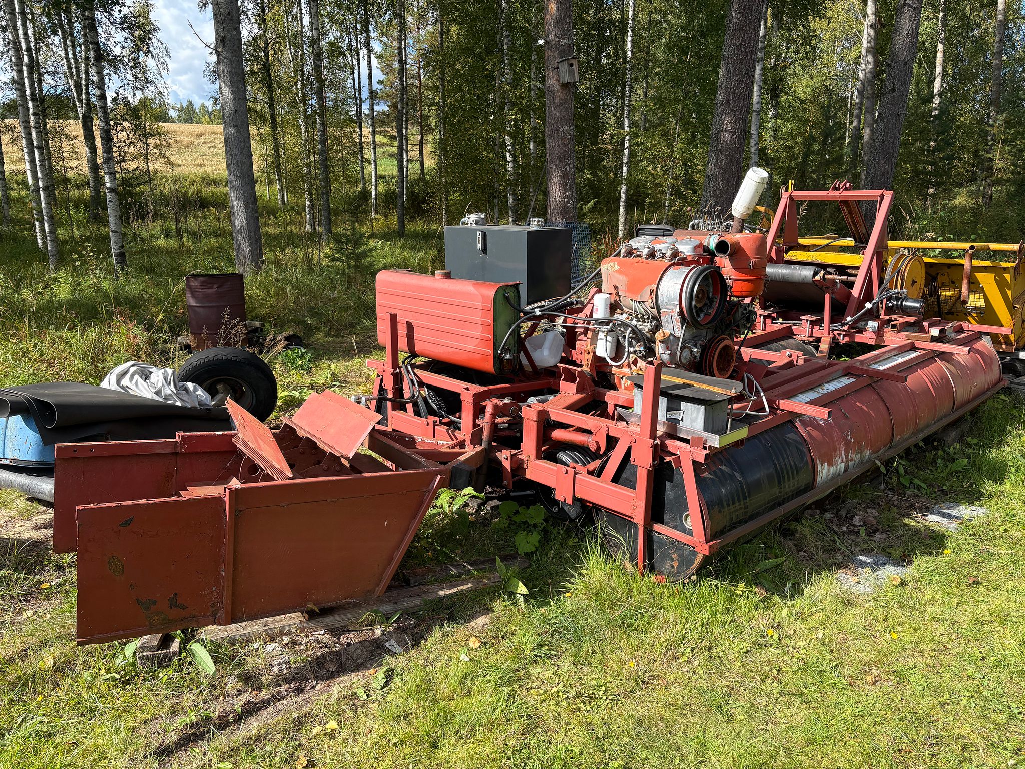 Image 2/35