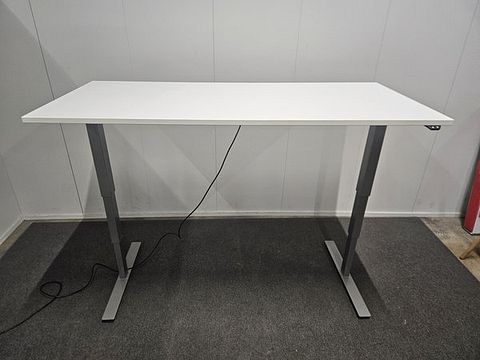 Image 2/6