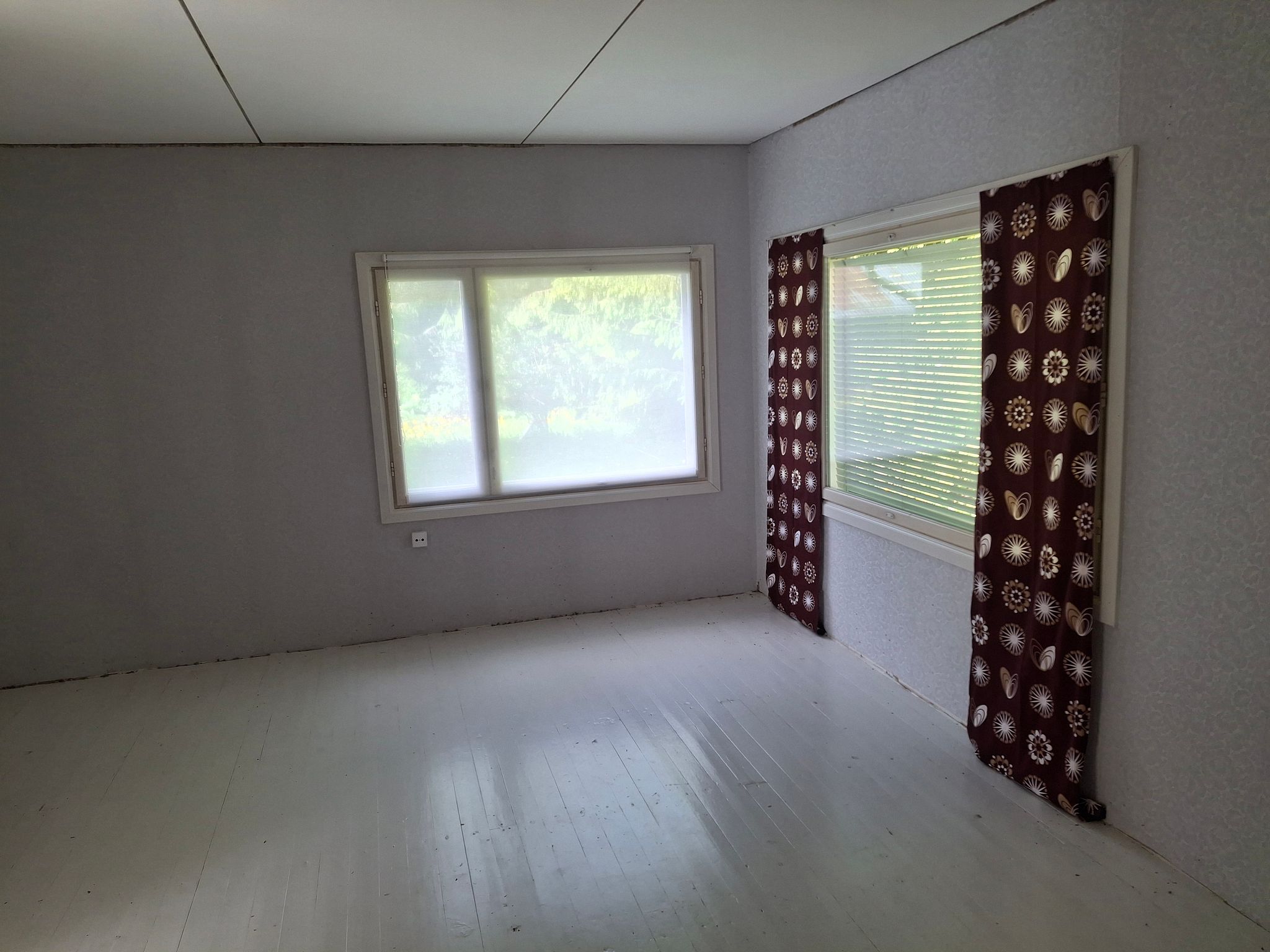 Image 11/20