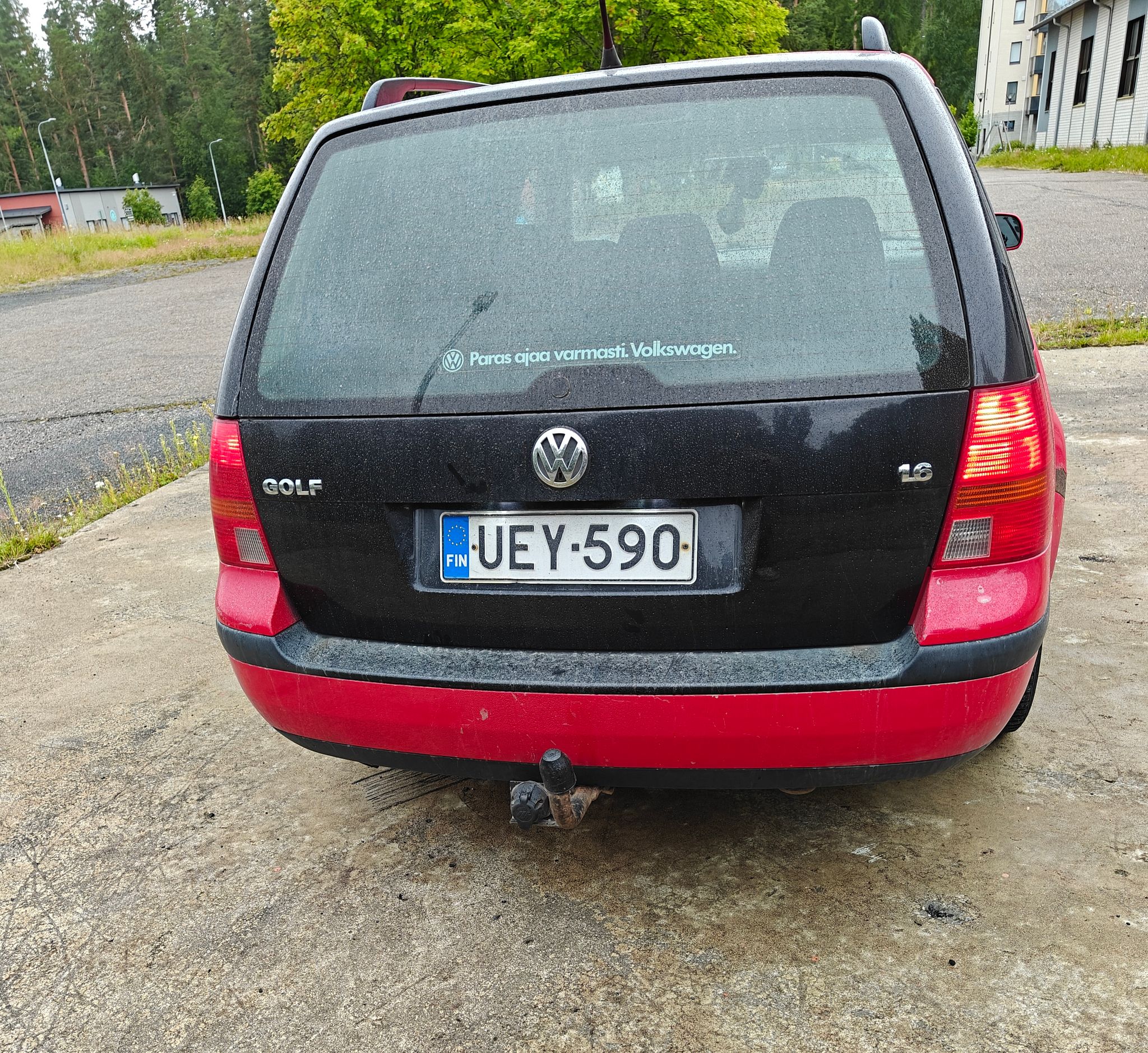 Image 3/10