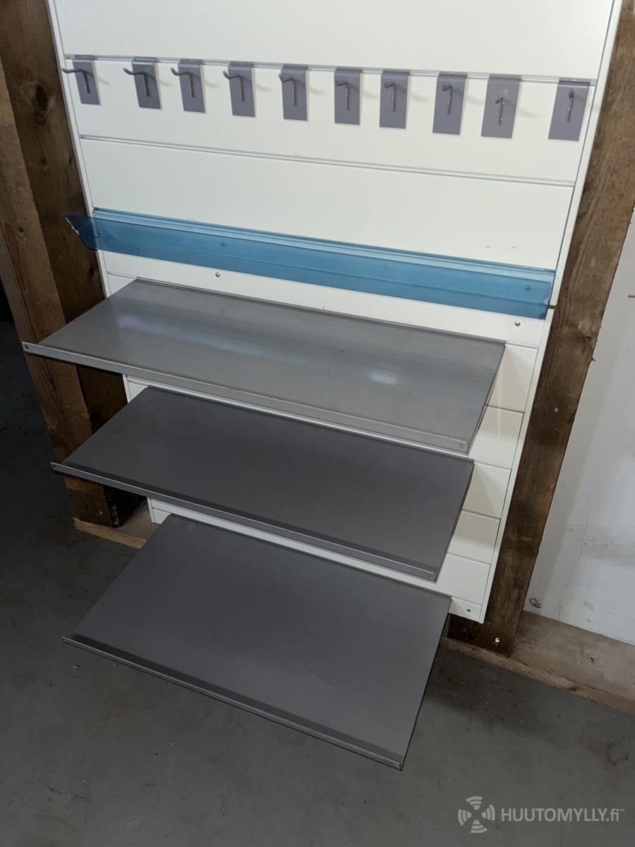 Image 4/6