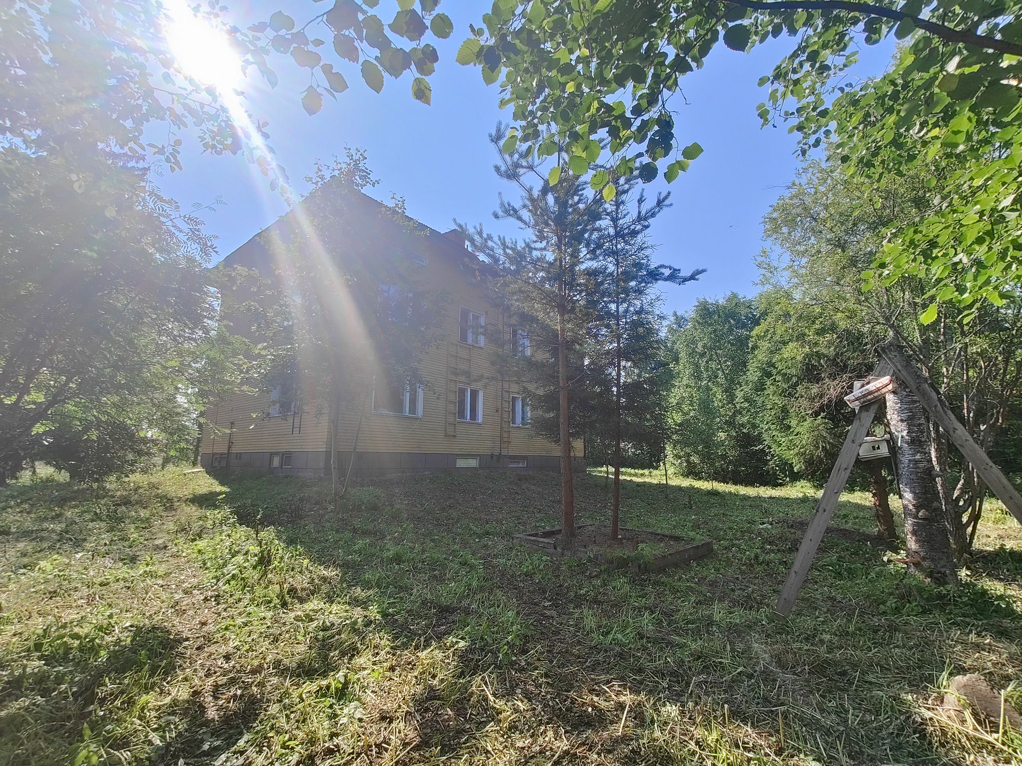 Image 16/30