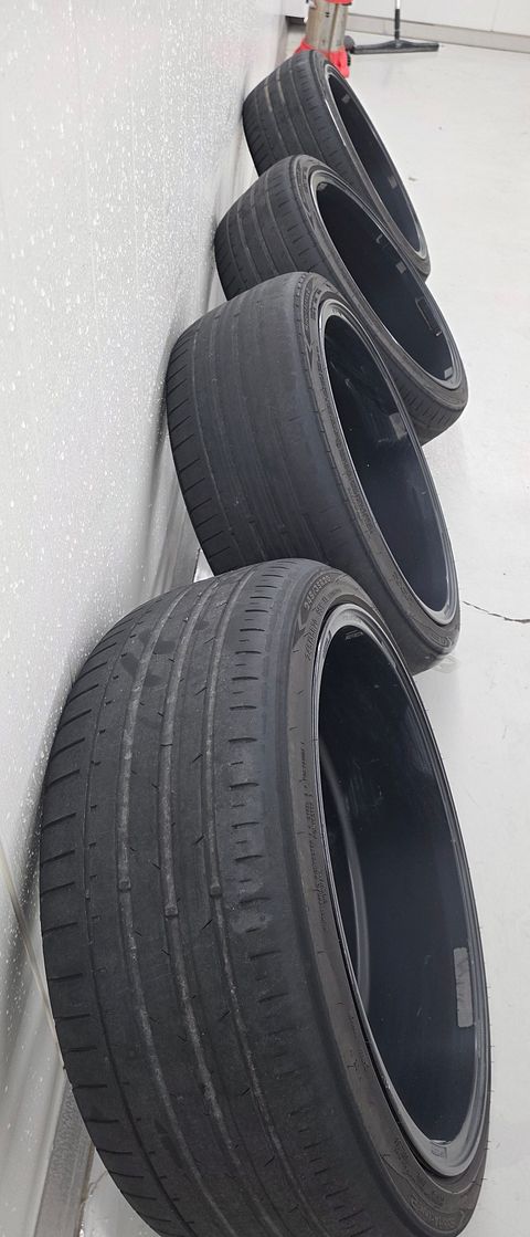 Image 10/21