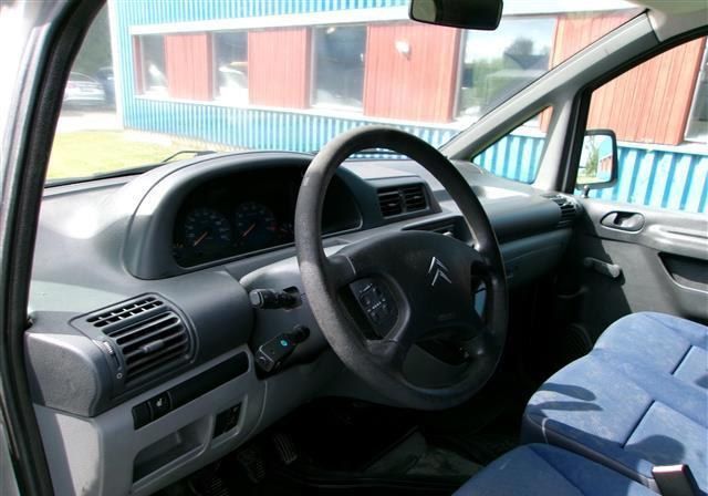 Image 5/9