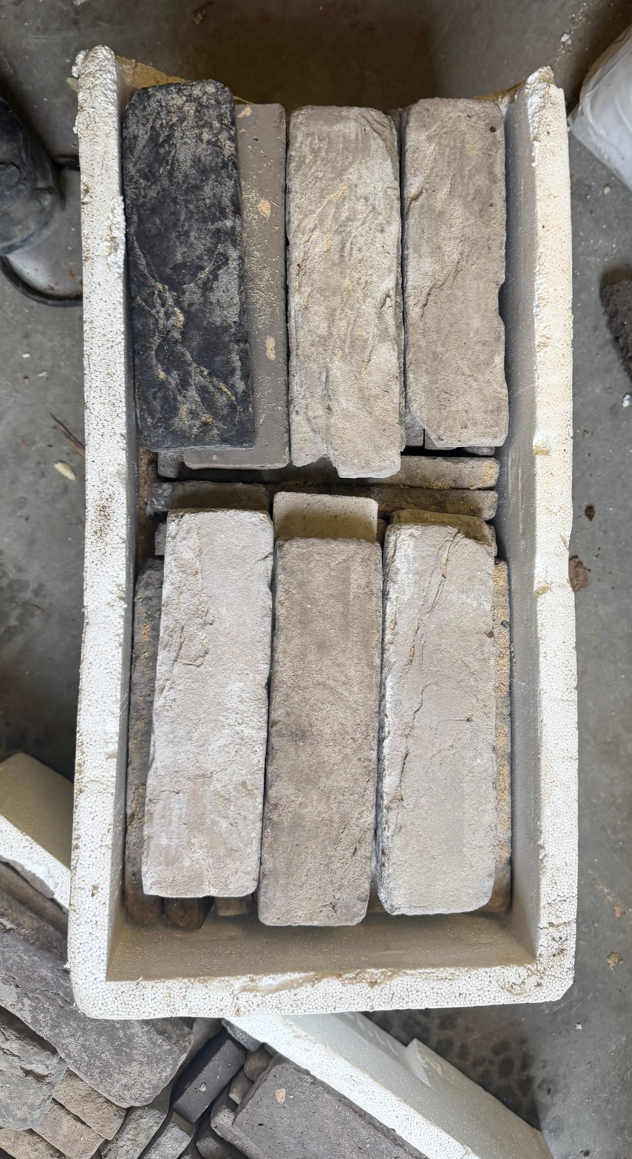 Image 6/6