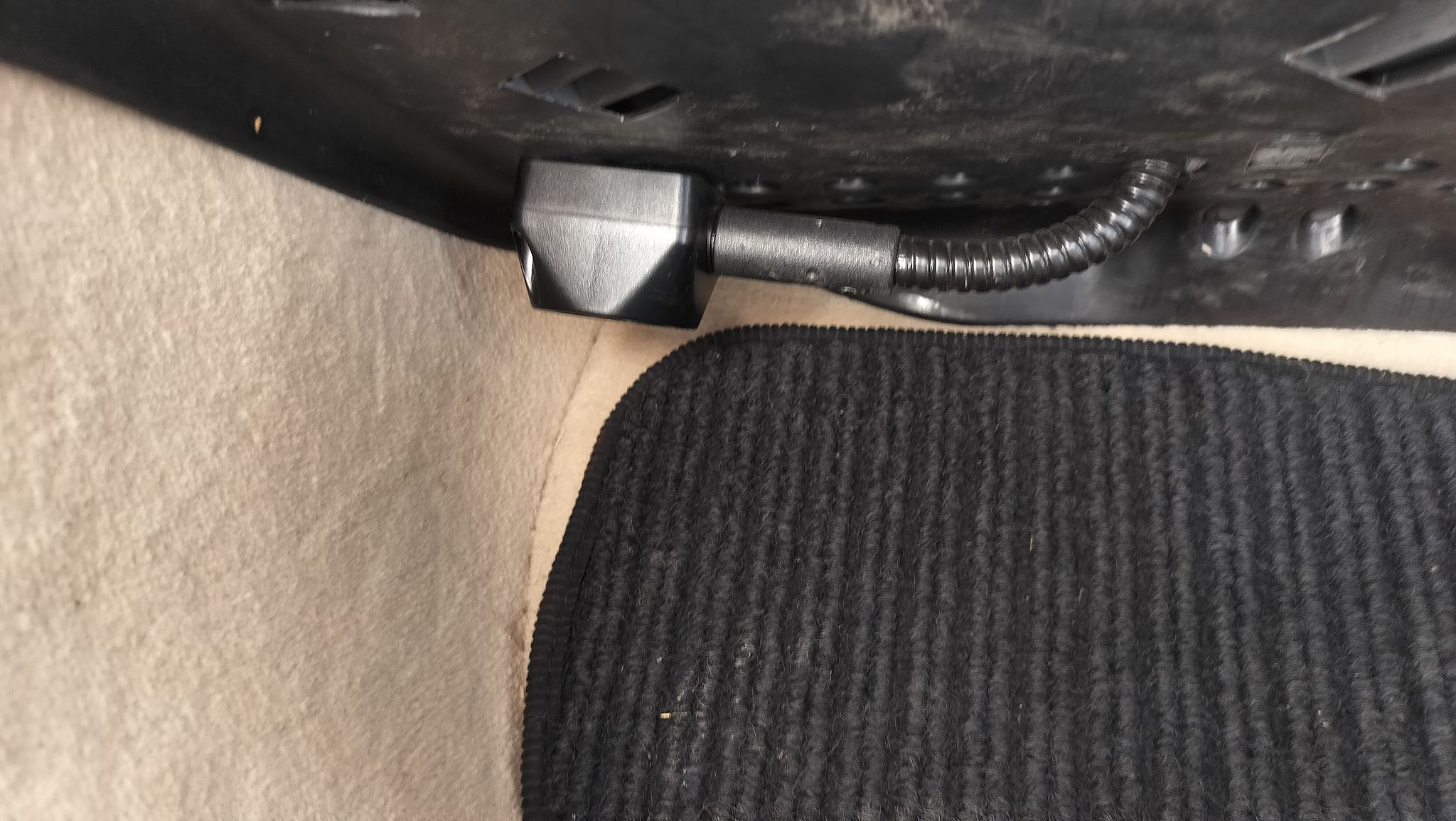 Image 37/59