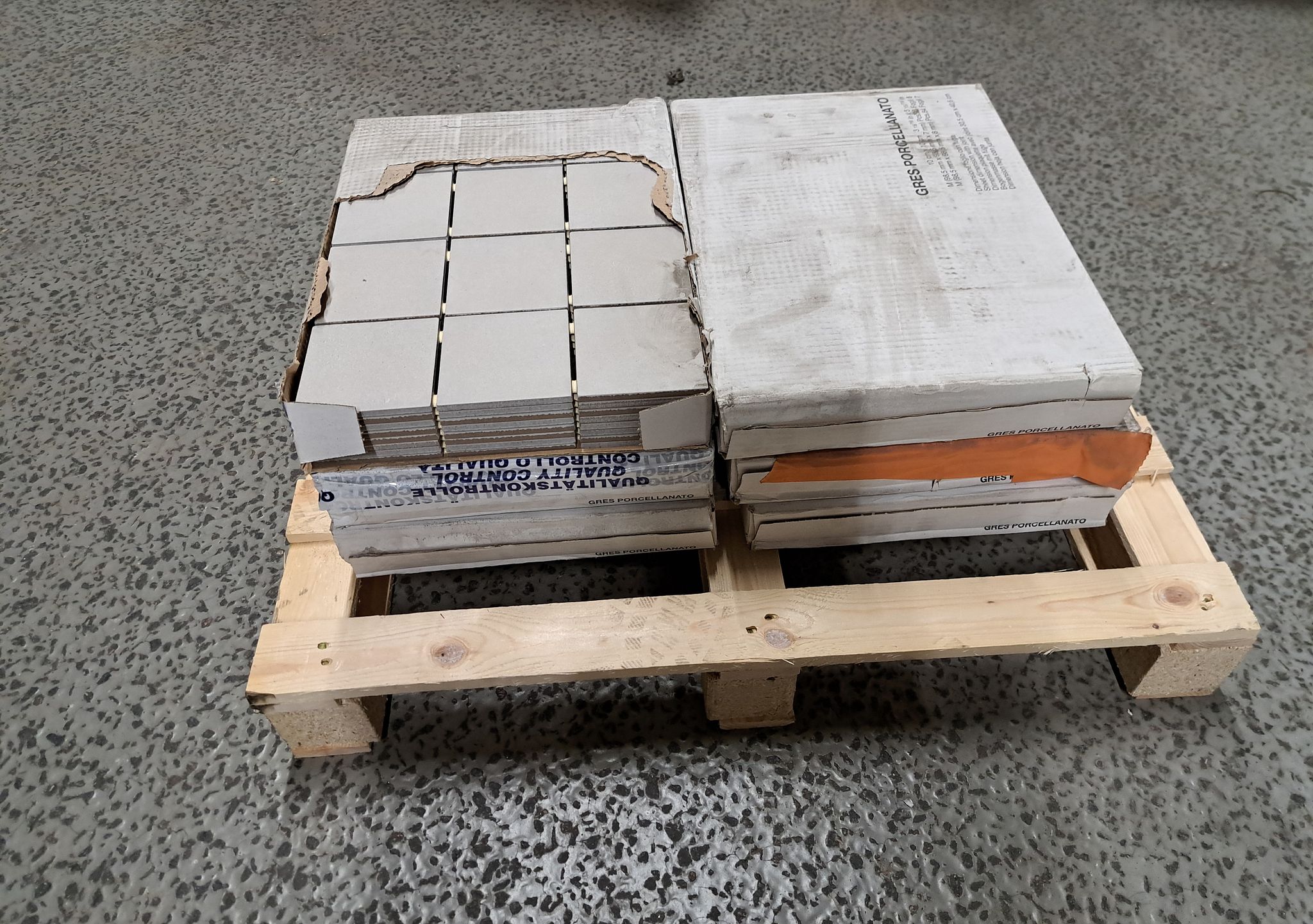 Image 1/3
