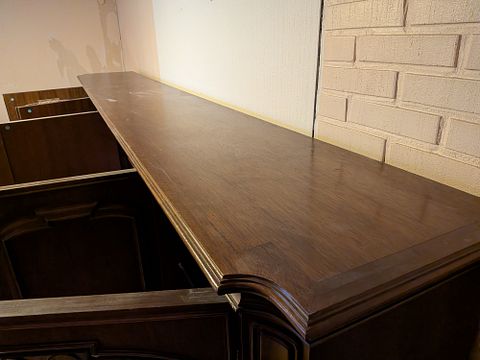 Image 7/8