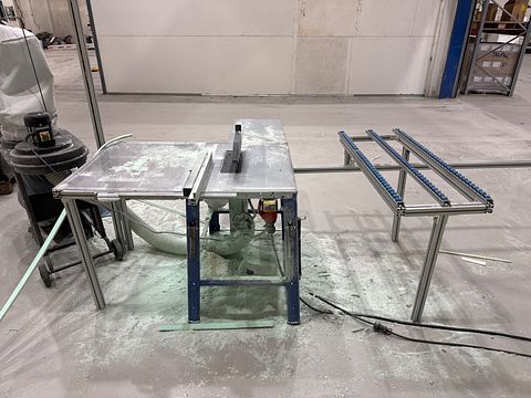 Image 4/10