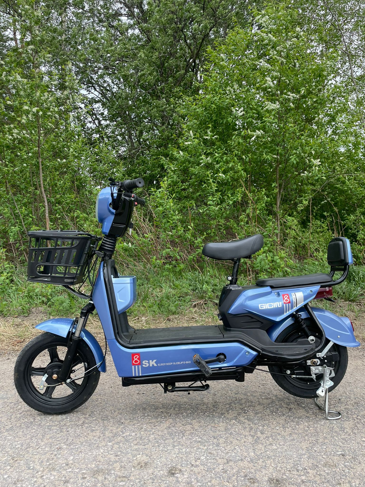 Image 3/10