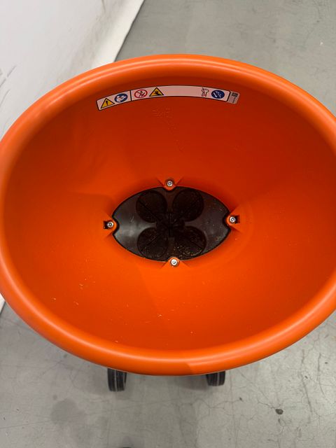 Image 5/6